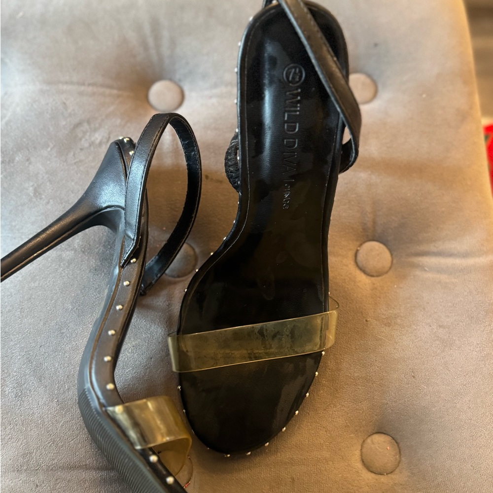 Wild Diva Black studded Women's Heels